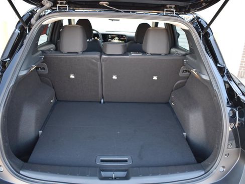 Certified 2025 Nissan Kicks SV image 31