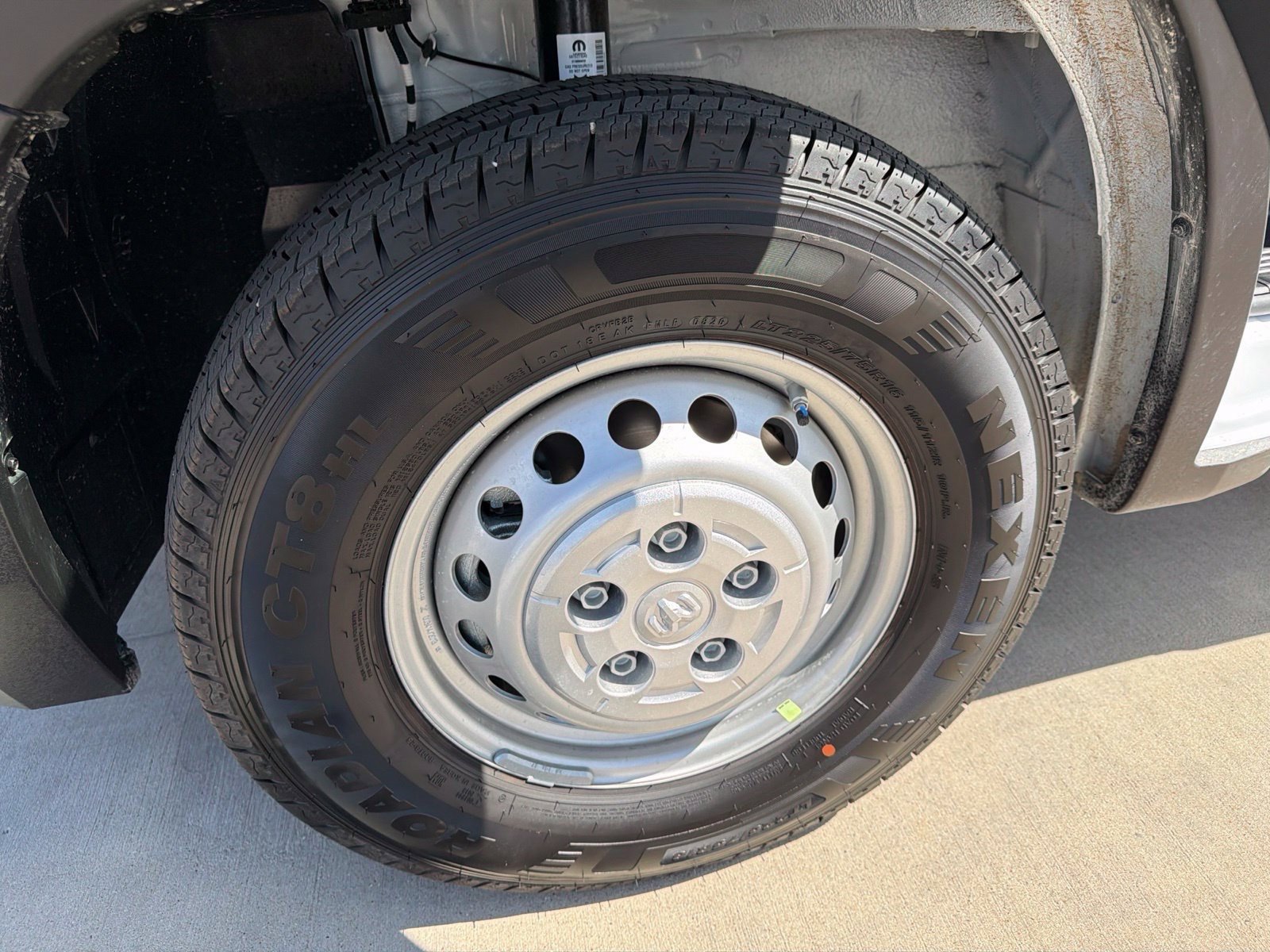 New 2027 RAM ProMaster 1500 w/ Safety Group FWD image 12