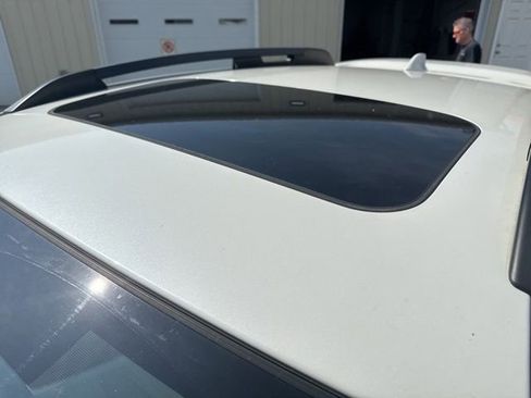 Used 2016 Subaru Crosstrek 2.0i Limited AWD/4WD image 9