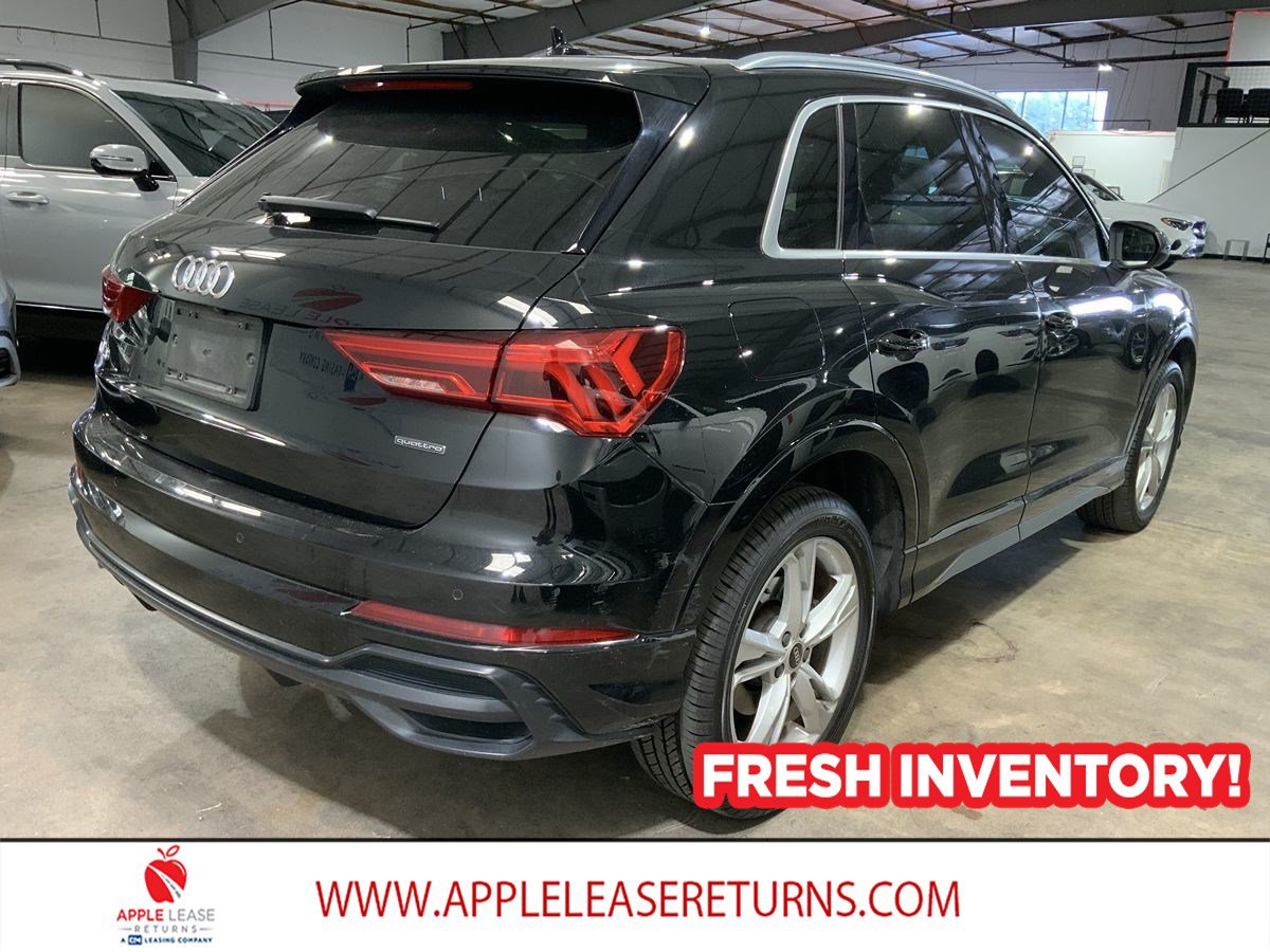Used 2022 Audi Q3 2.0T Premium w/ Convenience Package AWD/4WD image 4