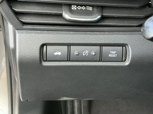 Used 2022 Nissan Altima 2.5 SR image 23