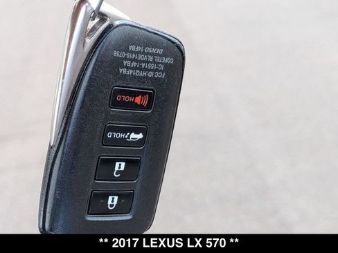 Used 2017 Lexus LX 570 4WD image 28