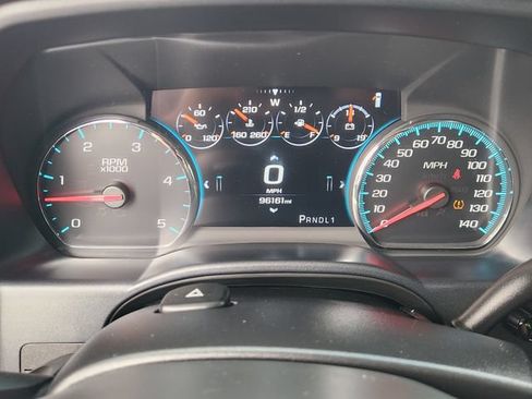 Used 2017 GMC Sierra 2500 Denali w/ Duramax Plus Package AWD/4WD image 15