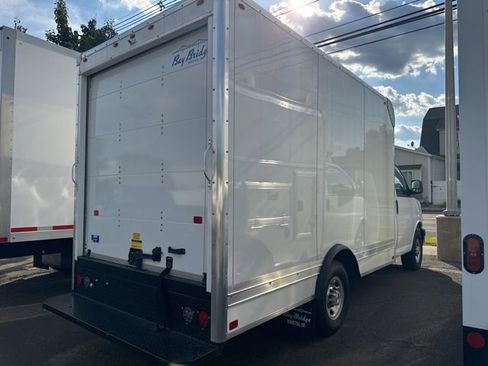 New 2024 Chevrolet Express 3500 w/ Power Convenience Package RWD image 5
