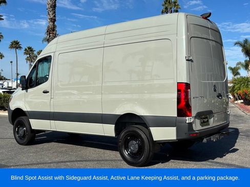 Used 2025 Mercedes-Benz Sprinter 2500 image 6
