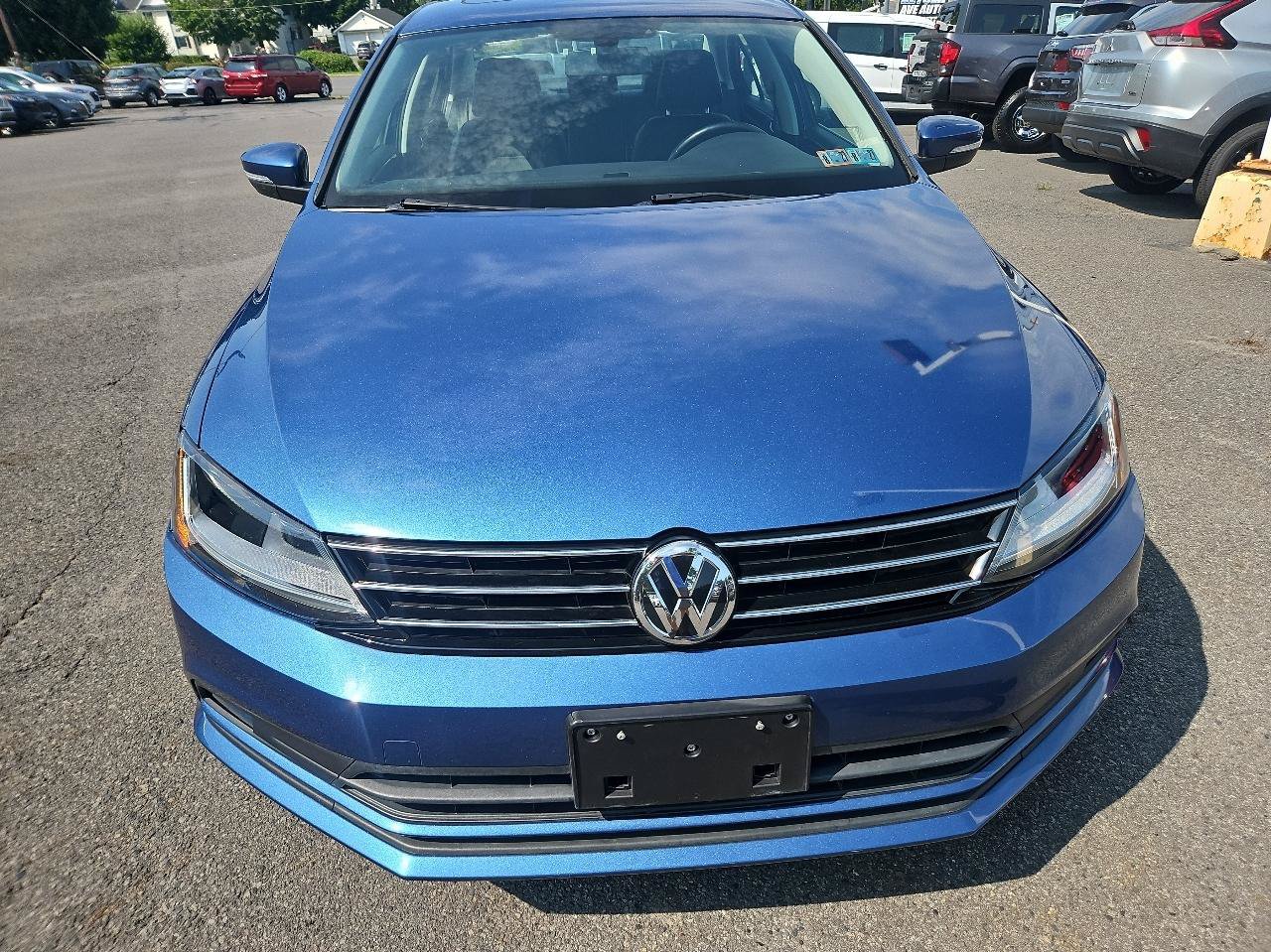 Used 2017 Volkswagen Jetta SEL FWD image 8