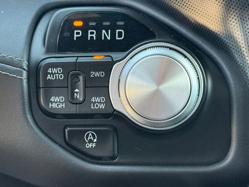 Used 2023 RAM 1500 Limited w/ Trailer Tow Group image 27