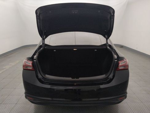Used 2022 Chevrolet Malibu LT FWD image 29