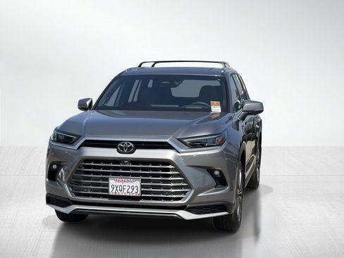 Certified 2026 Toyota Grand Highlander AWD Hybrid image 13