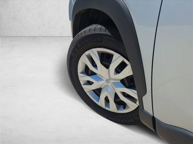 Certified 2025 Toyota Corolla Cross L FWD image 17