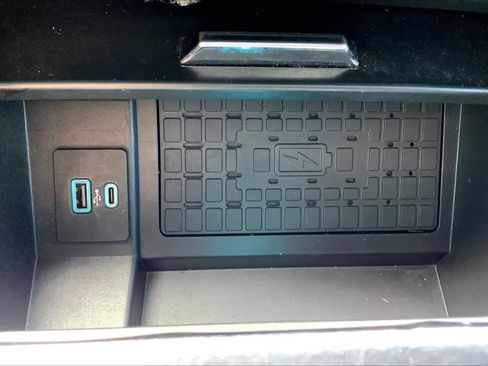 Certified 2022 Ford Expedition Max XLT RWD image 35