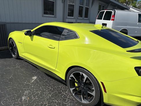 Used 2020 Chevrolet Camaro SS RWD image 2