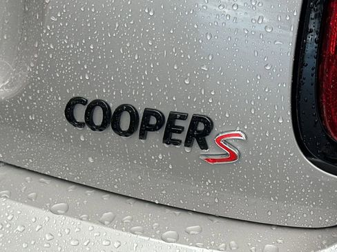 Used 2023 MINI Cooper S w/ Signature Upholstery Package image 25