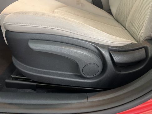 Used 2017 Hyundai Sonata SE w/ Cargo Package FWD image 50