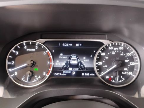 Used 2023 Nissan Rogue SV FWD image 43