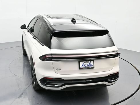 New 2025 Lincoln Nautilus Reserve AWD/4WD image 35