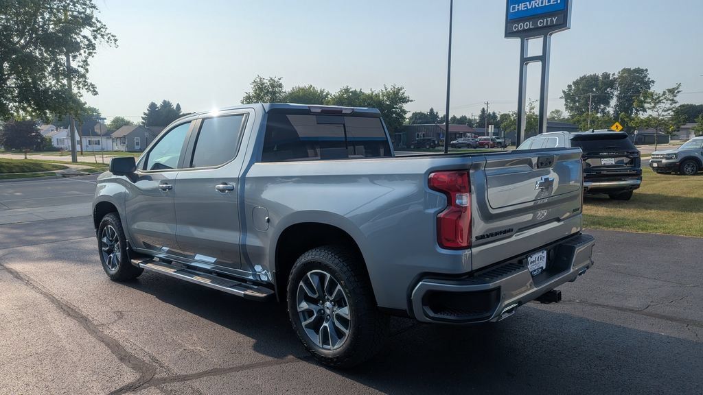 New 2026 Chevrolet Silverado 1500 RST w/ Safety Package AWD/4WD image 5