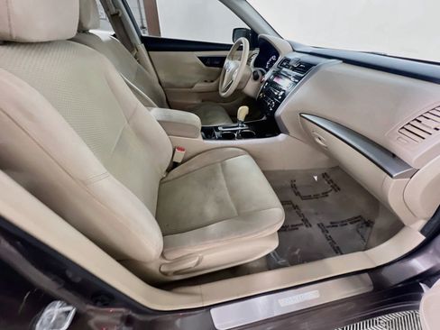 Used 2014 Nissan Altima 2.5 S FWD image 30