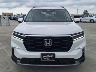 Used 2025 Honda Pilot Elite video 2