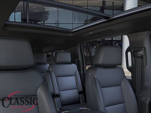 New 2026 Chevrolet Suburban Z71 w/ Comfort Package AWD/4WD image 27