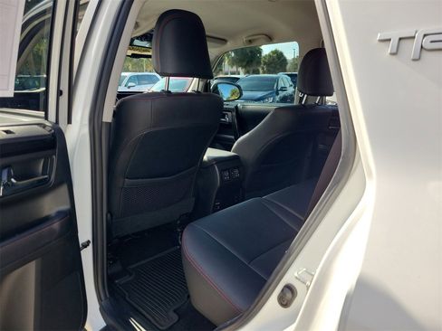 Used 2019 Toyota 4Runner TRD Off-Road Premium image 8