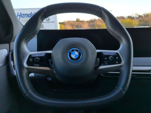 Certified 2023 BMW iX M60 w/ Executive Package image 22