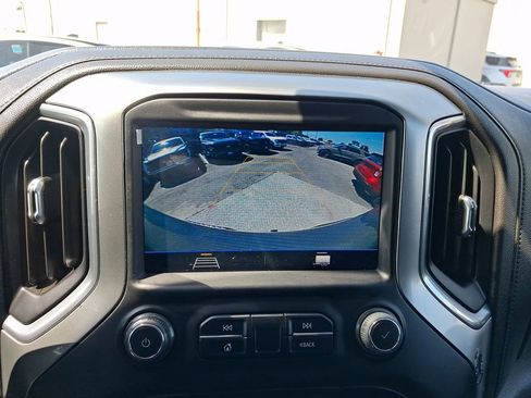 Used 2022 Chevrolet Silverado 1500 LT w/ Bed Protection Package RWD image 22