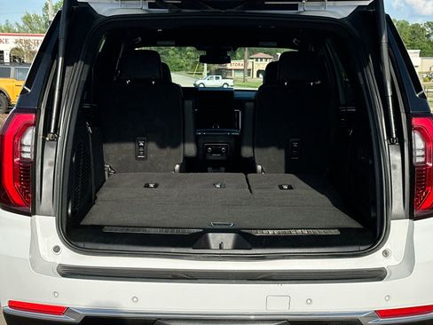 Used 2025 GMC Yukon Denali image 24