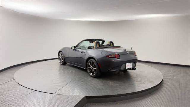 Used 2016 MAZDA MX-5 Miata Grand Touring RWD image 6