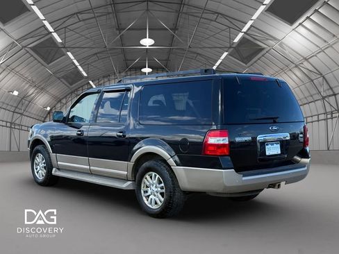 Used 2014 Ford Expedition EL XLT w/ Equipment Group 202A AWD/4WD image 3