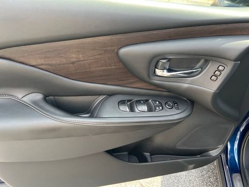 Used 2019 Nissan Murano Platinum w/ Cargo Package AWD/4WD image 11