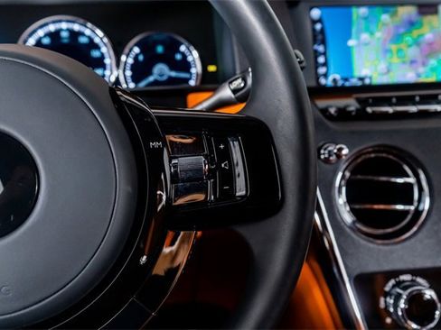 Used 2023 Rolls-Royce Cullinan image 43