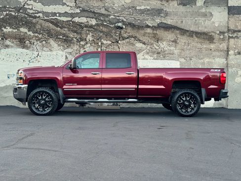 Used 2015 Chevrolet Silverado 3500 LTZ w/ Duramax Plus Package AWD/4WD image 12