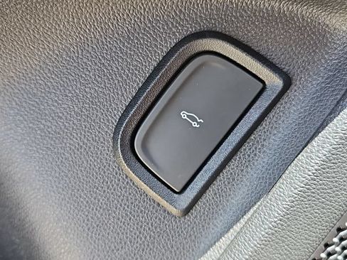 Certified 2024 Chevrolet Blazer EV LT AWD/4WD image 45