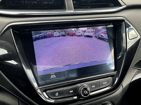 Used 2022 Chevrolet TrailBlazer ACTIV w/ Sun and Liftgate Package FWD image 23