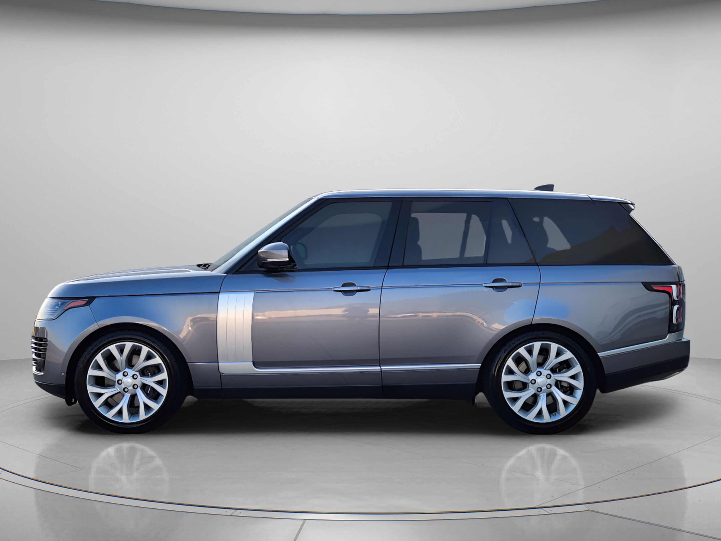 Used 2021 Land Rover Range Rover Westminster Edition AWD/4WD image 2