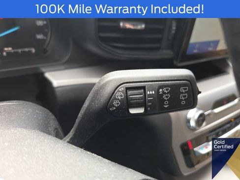 Used 2023 Ford Explorer XLT RWD image 45