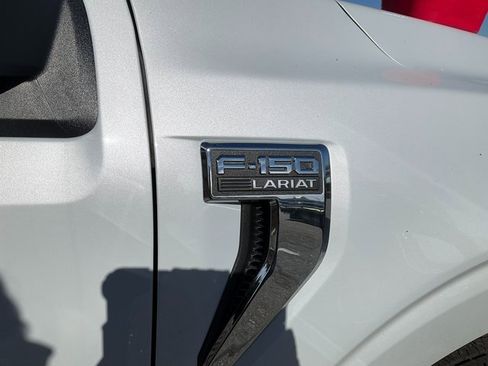 Used 2025 Ford F150 Lariat w/ Equipment Group 502A High image 8