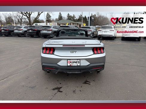 Used 2025 Ford Mustang GT Premium image 6