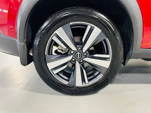 Used 2022 Nissan Rogue SL w/ SL Premium Package FWD image 13