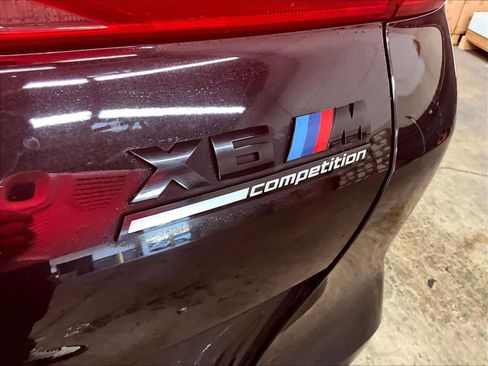Used 2021 BMW X6 M w/ Competition Package image 11