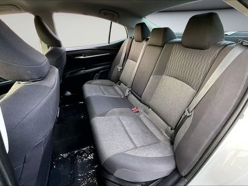 Used 2025 Toyota Camry LE image 22