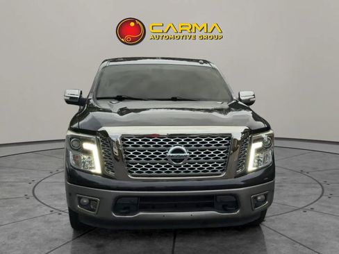 Used 2017 Nissan Titan Platinum Reserve image 12