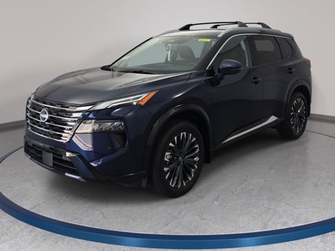 New 2026 Nissan Rogue Platinum AWD/4WD image 1