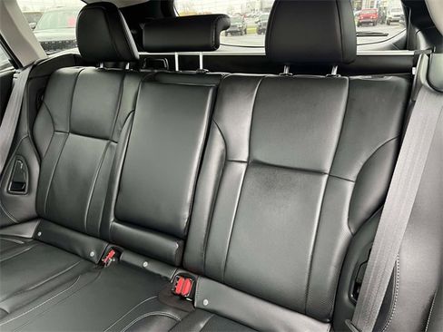 Used 2025 Subaru Outback Touring w/ Popular Package #2 image 27