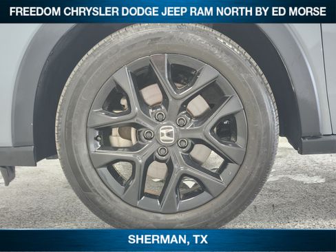 Used 2025 Honda HR-V Sport image 7
