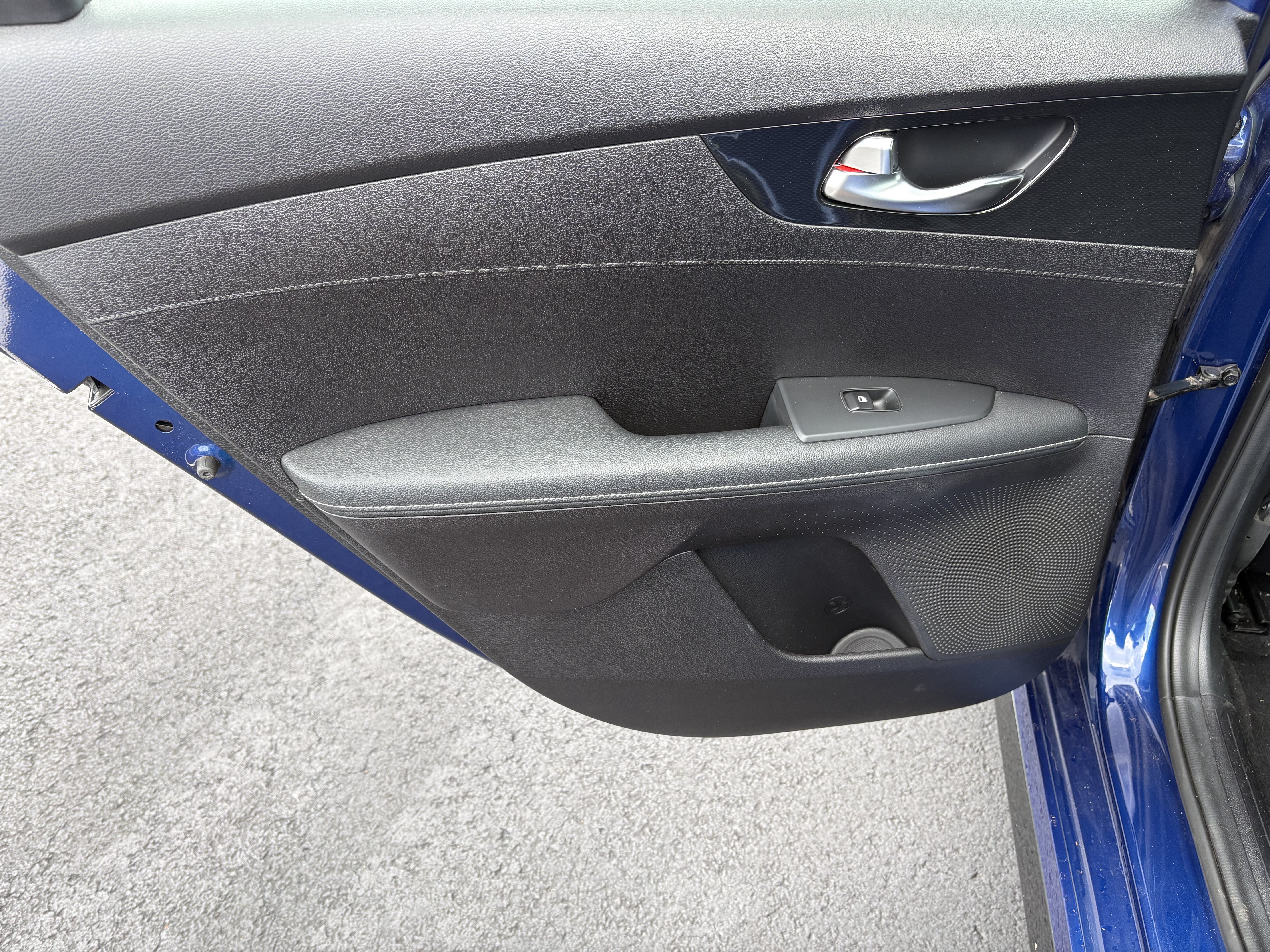 Used 2021 Kia Forte GT-Line FWD image 8