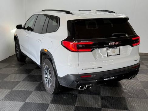 Used 2024 GMC Acadia AT4 w/ Luxury Package AWD/4WD image 8