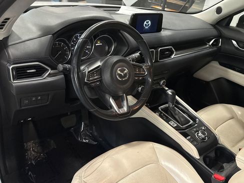 Used 2017 MAZDA CX-5 Grand Touring w/ Premium Package AWD/4WD image 5