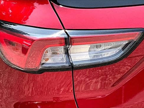 Certified 2020 Ford Escape SE AWD/4WD image 30